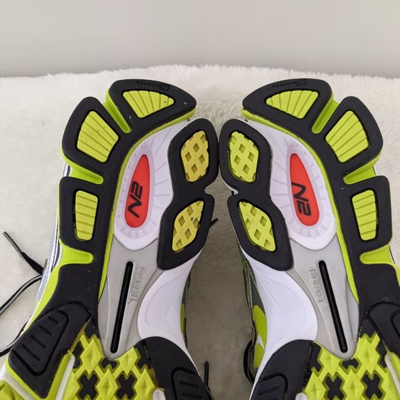 NWOT New Balance Yellow Men Running Shoe 1080 11 - Picture 6 of 10